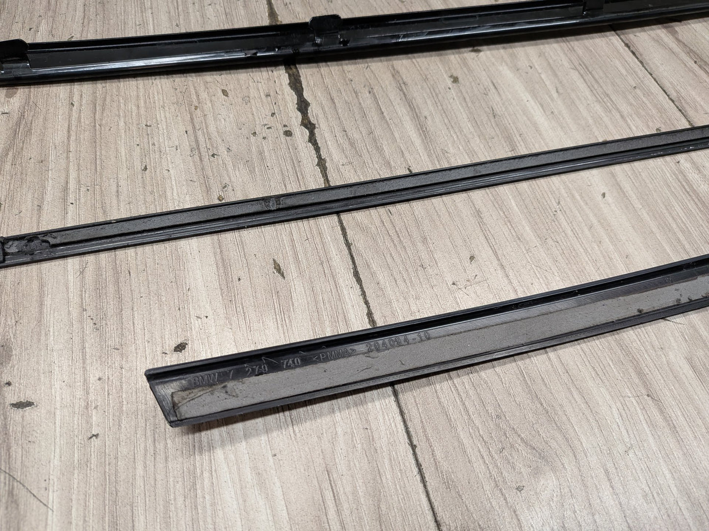 14-20 OEM BMW F32 F82 Right Passenger SHADOW GLOSS Exterior Door Molding Trims