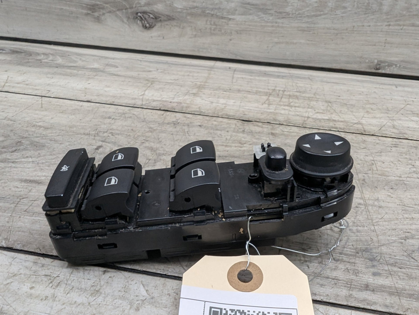 2007 - 2013 BMW X5 E70 Front Left Driver Door Master Window Switch 9122120 N62B48B