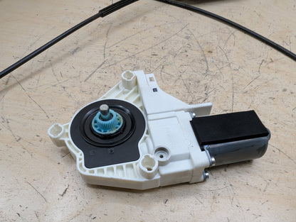 2011-2017 Audi RS5 8T Front Right Passenger Door Window Glass Regulator w/ Motor 8T0837462C