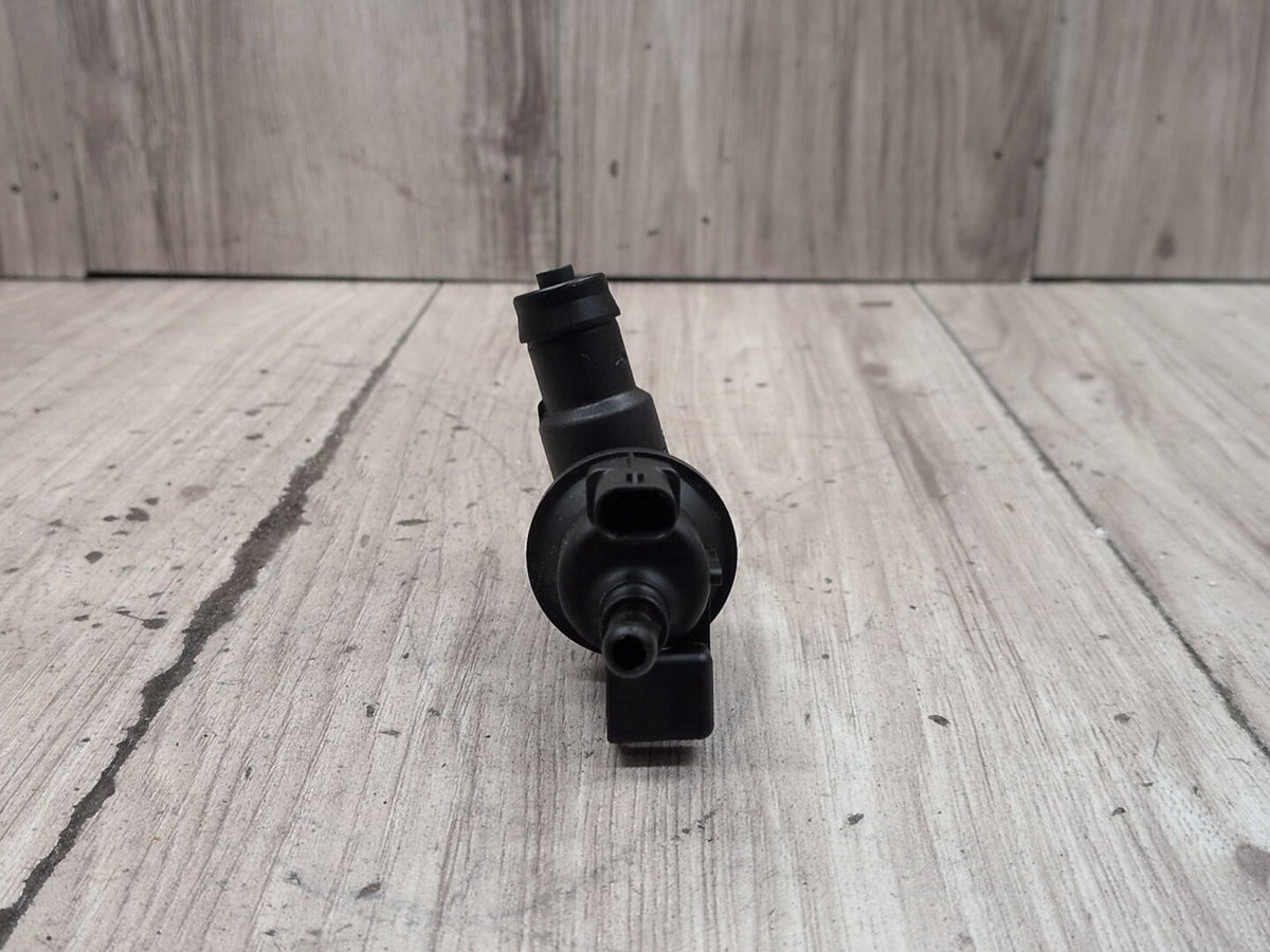 OEM BMW F22 F30 F32 G01 G05 G12 G20 G30 Fuel Tank Vapor Breather Valve B46 B58