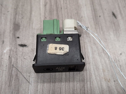 2007-2013 BMW X5 E70 AUX/ USB Charger Port Socket 9189176