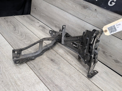 2018 - 2024 BMW X3 G01 Left Driver Headlight Bracket 7400113 B46B20O1