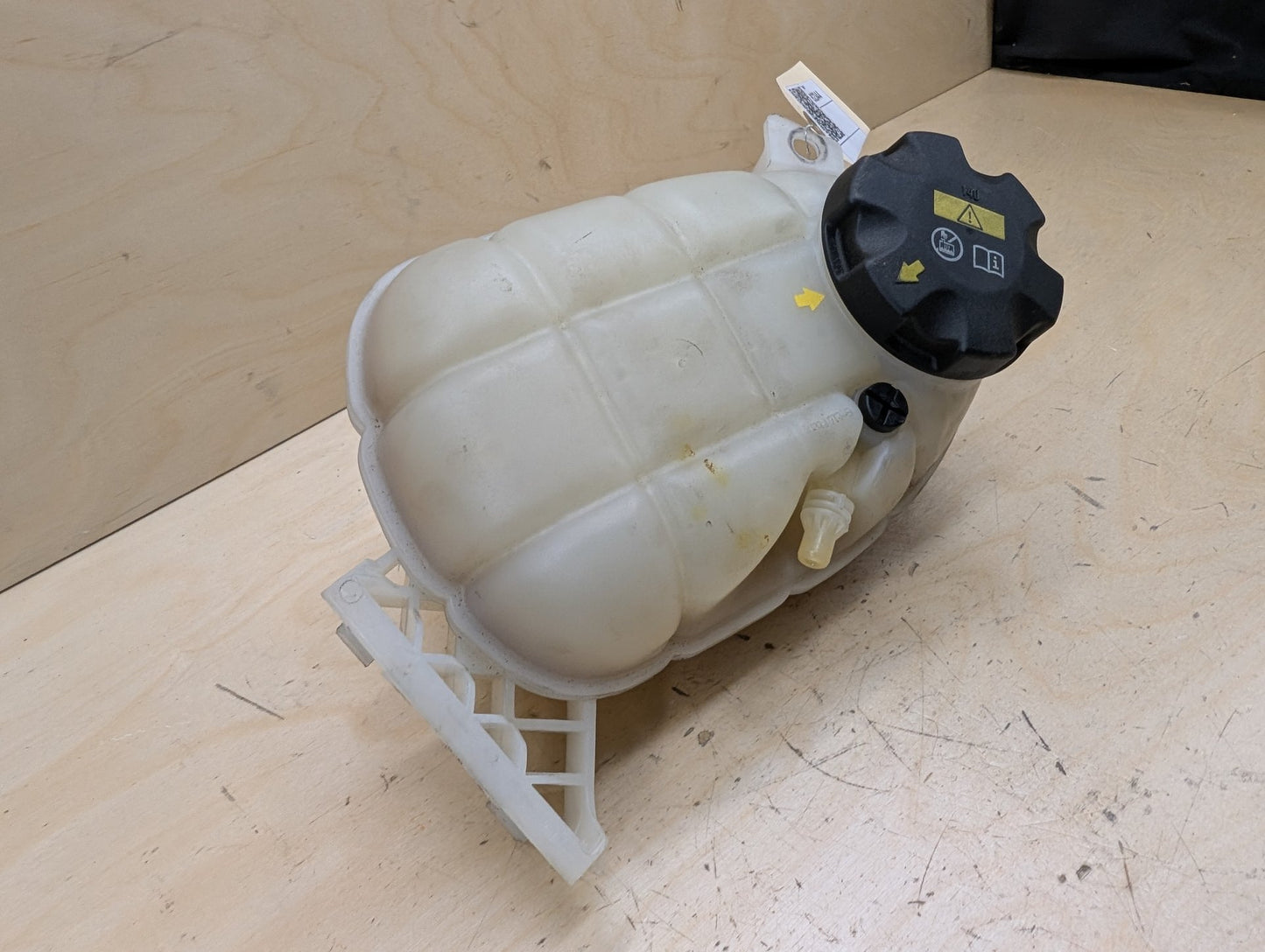 2012-2018 BMW 335i F30 Coolant Expansion Tank Reservoir 7642160