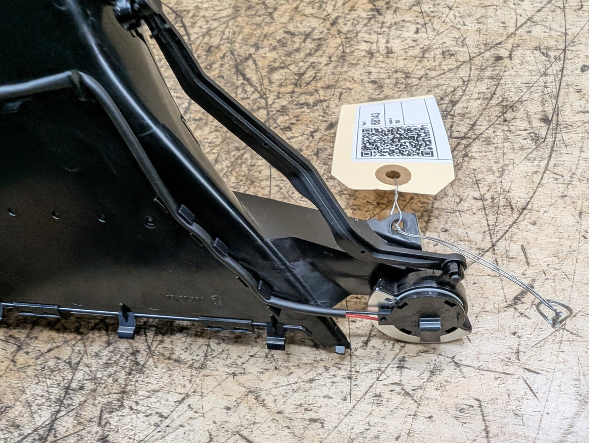 16-19 OEM BMW G12 740 750 Dash Dashboard Right Passenger Side Air Vent