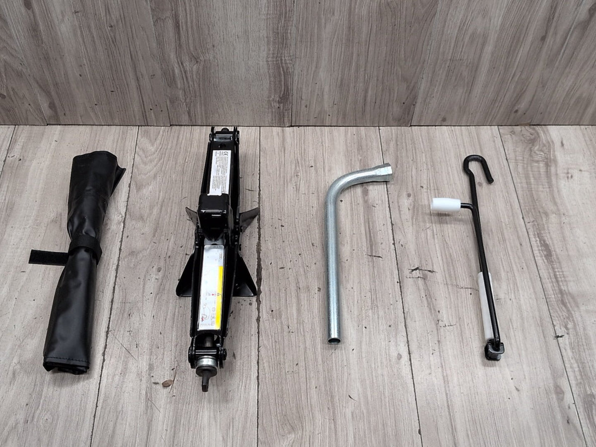 2015-2018 Audi Q3 8U Emergency Spare Wheel Rim Tire Tool Kit SET 5N0011031E OEM