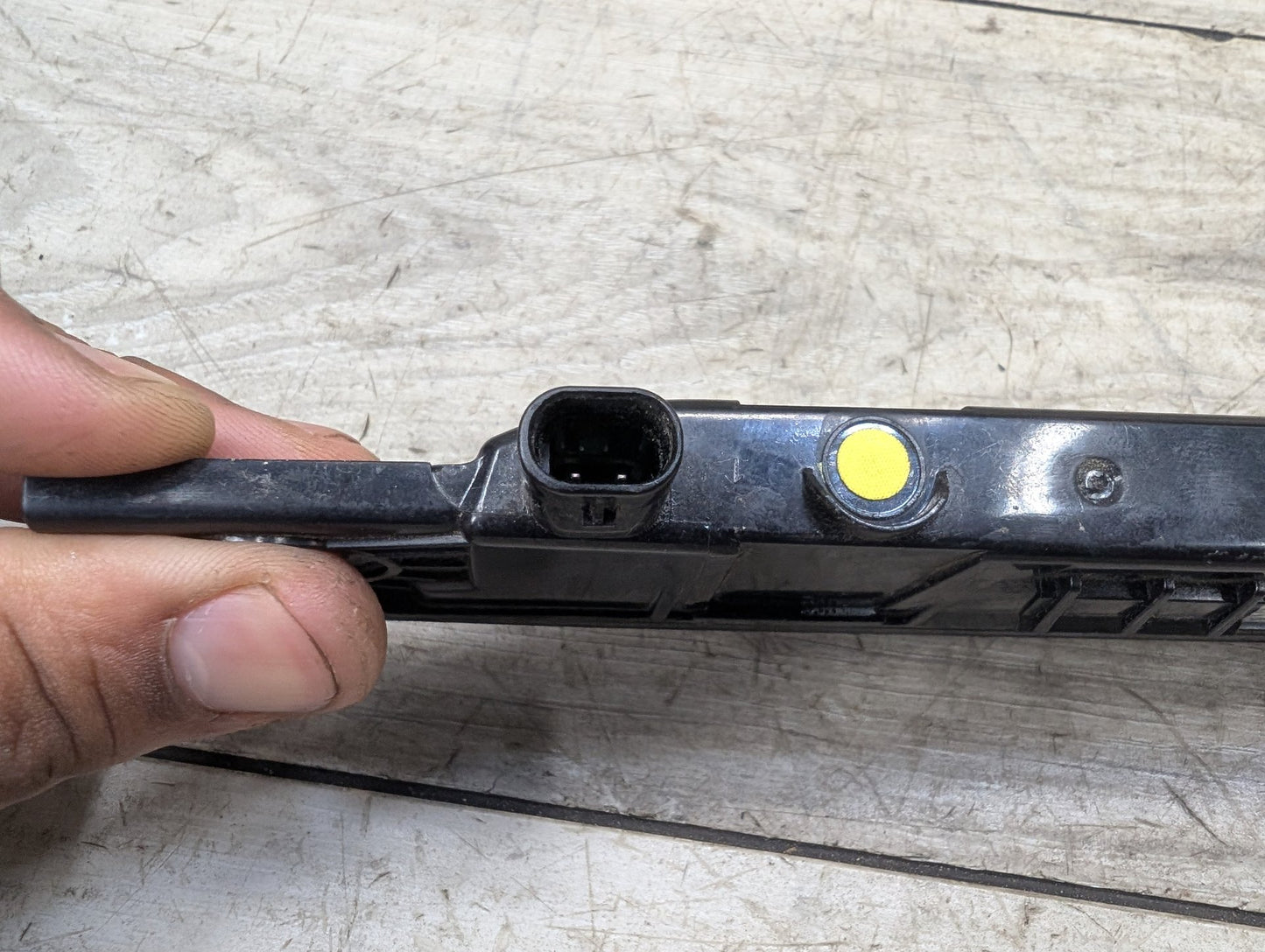 2019-2026 BMW X5 G05 Upper Liftgate Trunk Lid 3rd Brake Light 7491365