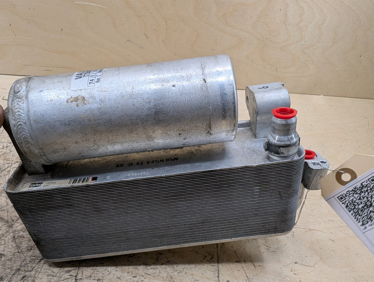 OEM BMW G20 G22 G23 G26 G29 G42 AC Condenser Air Conditioning Radiator Drier
