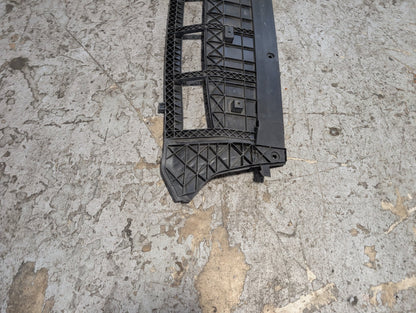 2009-2017 Audi Q5 8R Front Middle Center Bumper Cover Grille 8R0807233C