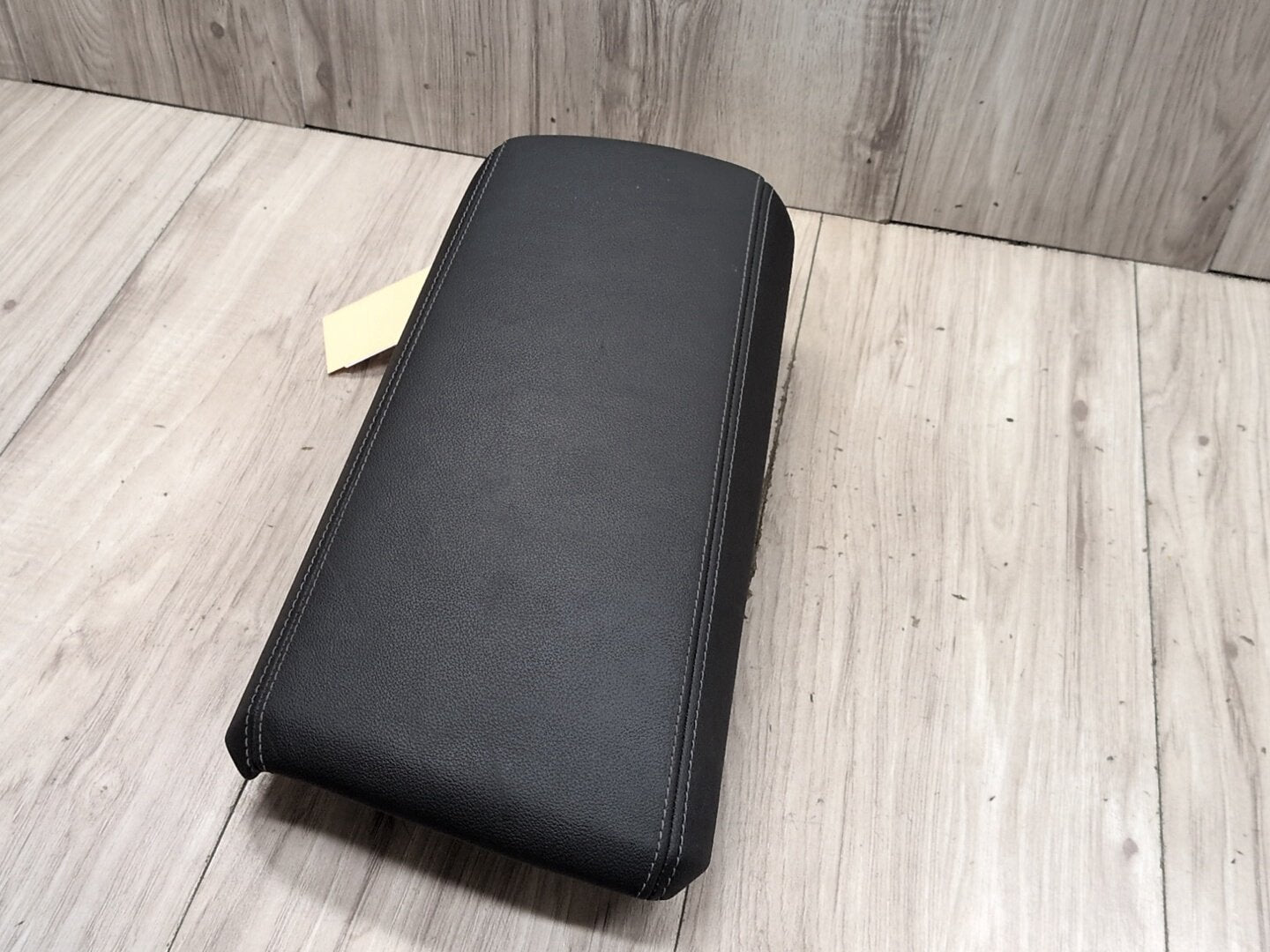 2023 - 2026 BMW M2 G87 Center Console Armrest Arm Rest 9870470 S58B30T0