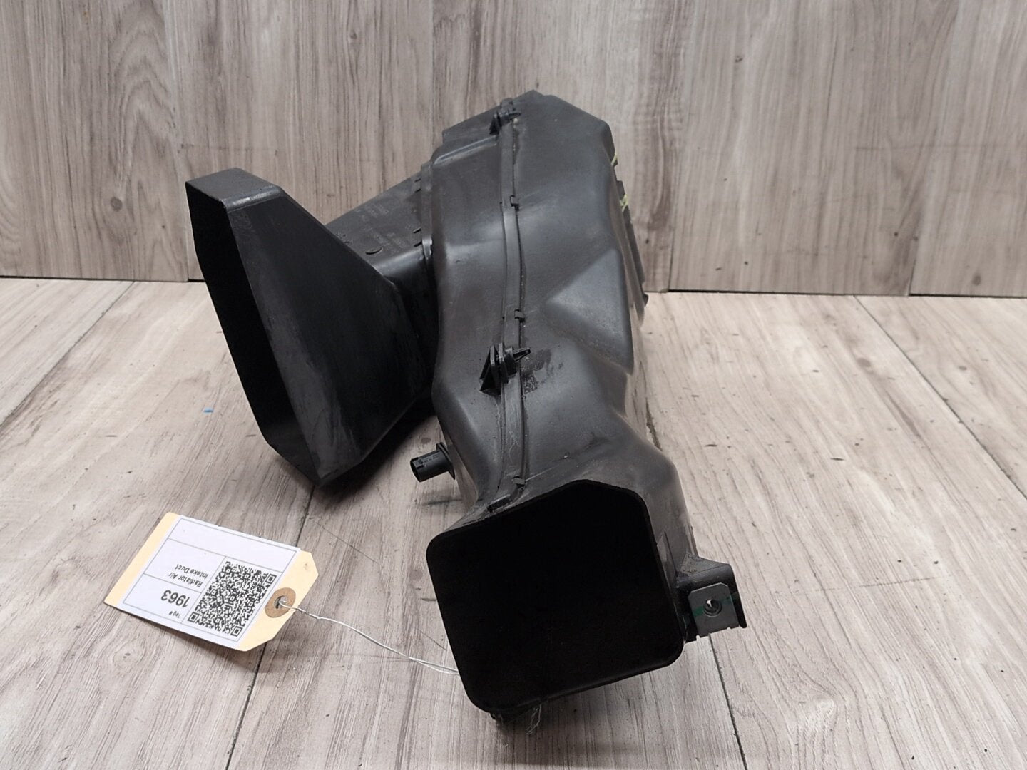 15-18 OEM BMW F85 F86 X5M X6M Front Bumper Left Driver Radiator Air Duct Vent