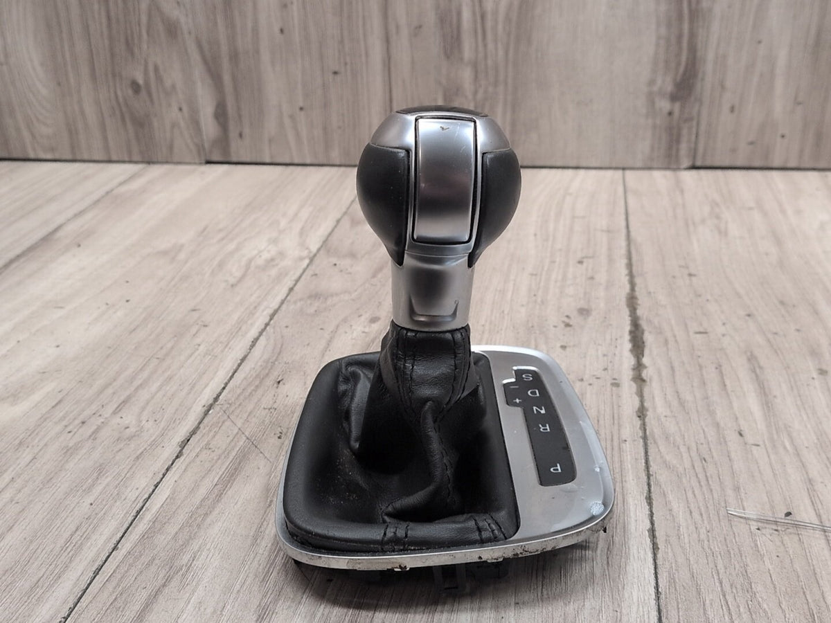 2015-2018 Audi Q3 8U Gear Selector Controller Shifter Knob Panel Assembly 8P1713463A