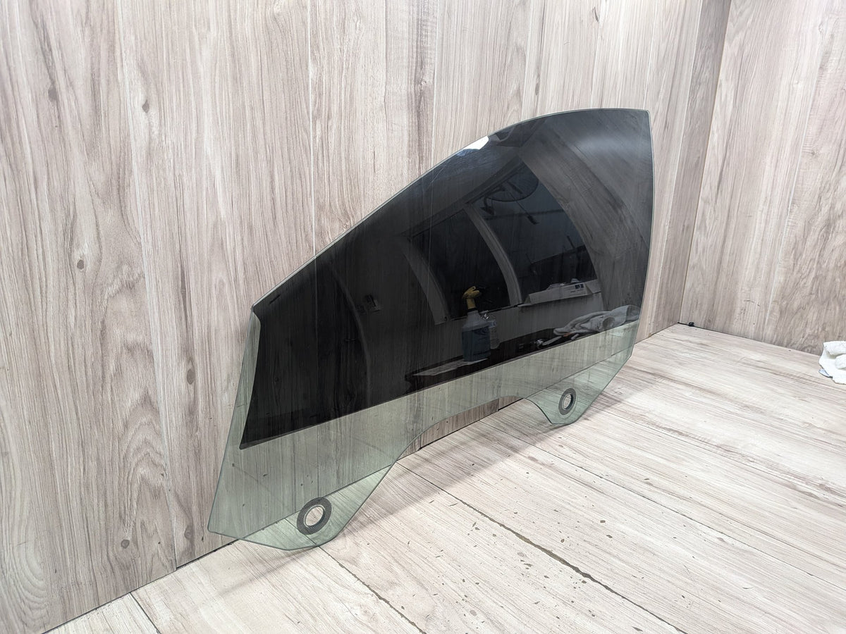 2015-2018 BMW X5 F85 Front Left Driver Door Window Glass 7470631 OEM