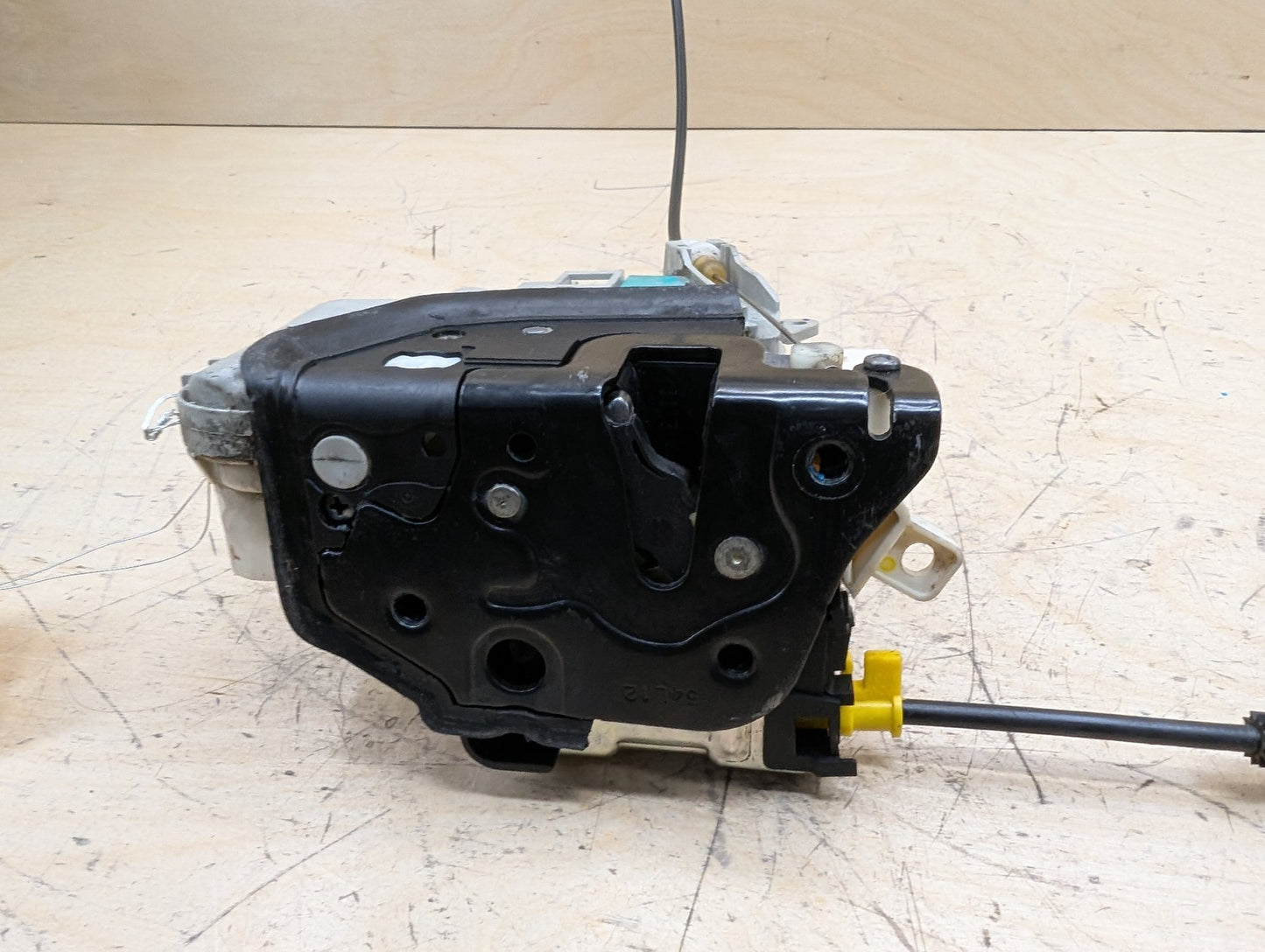 2011-2017 Audi RS5 8T Front Left Driver Door Latch Lock Actuator 8J1837015D
