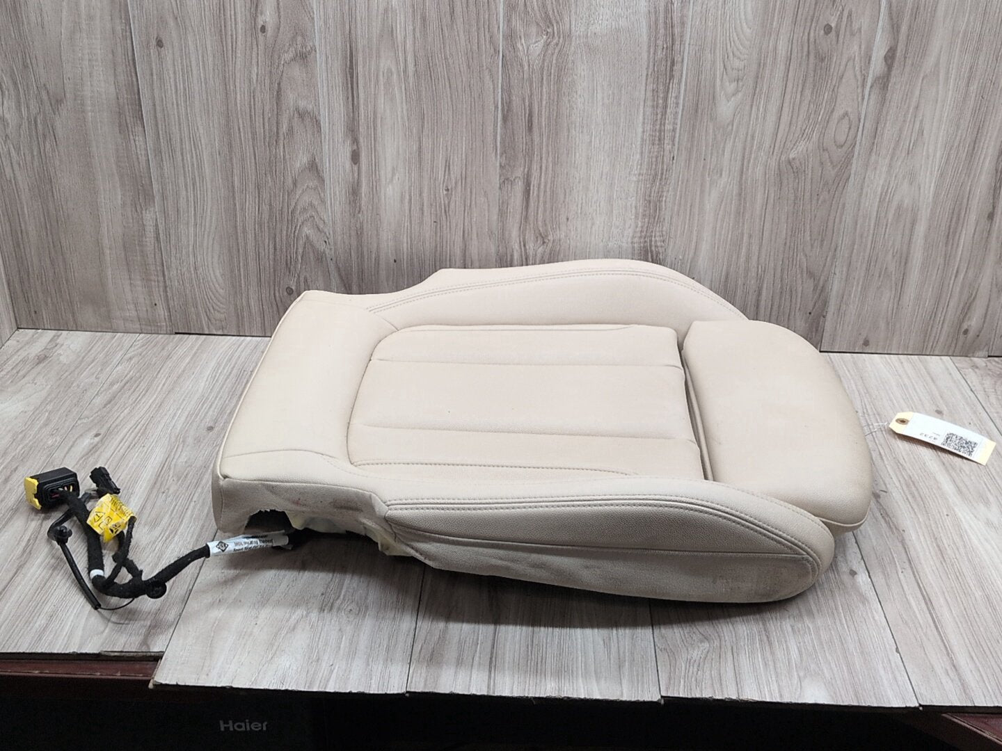 19-21 OEM BMW G20 Front Left or Right Side Seat Lower Cushion Beige