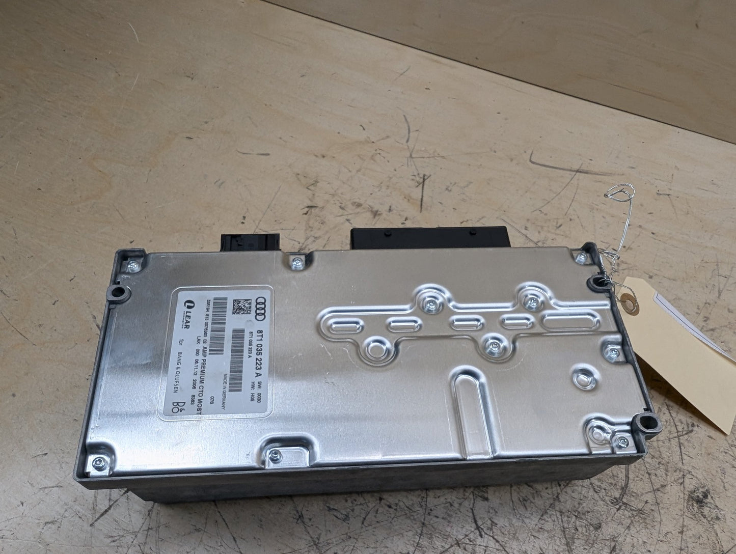 2011-2017 Audi RS5 8T Stereo Audio Amp Amplifier 8T1035223A OEM