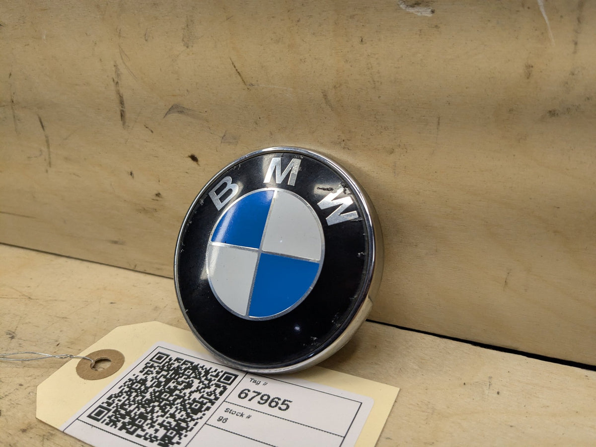 2008-2013 BMW 135i E88 Emblem Badge Symbol Logo 7166445 OEM
