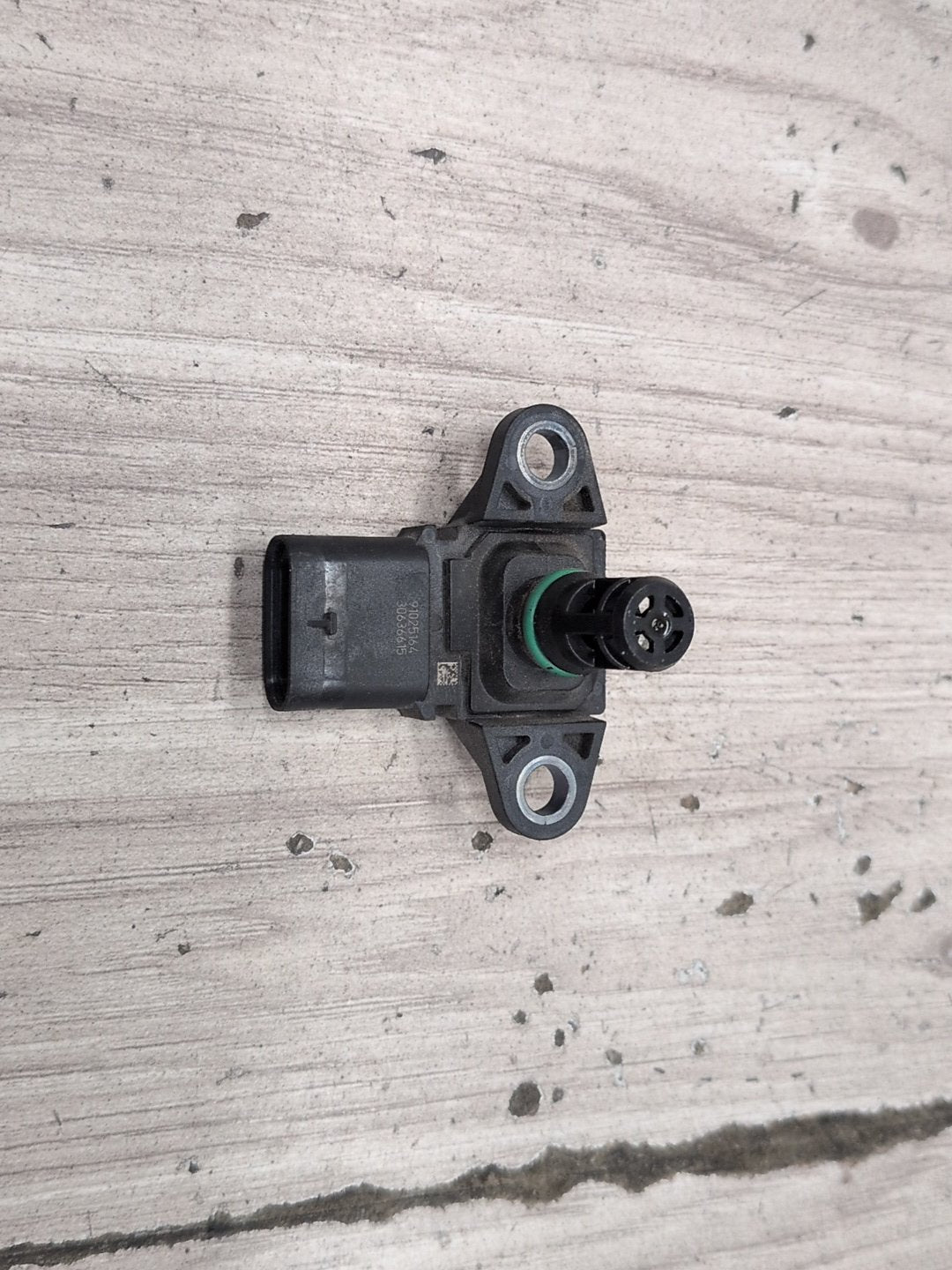 2012-2018 BMW 320i F30 Manifold Absolute Pressure (MAP) Sensor 7843531