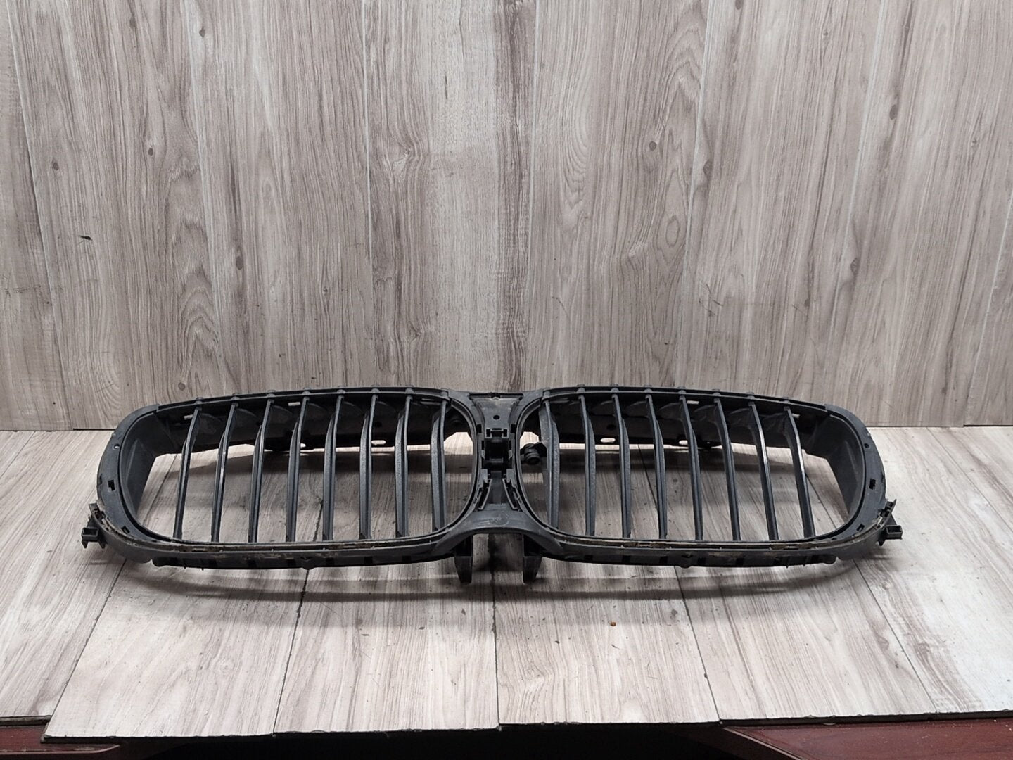 2016-2022 BMW 750i G12 Front Bumper Radiator Air Flap Shutter 8091760 OEM