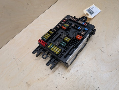 2012-2018 BMW 335i F30 Rear Power Distribution Fuse Box 9337882