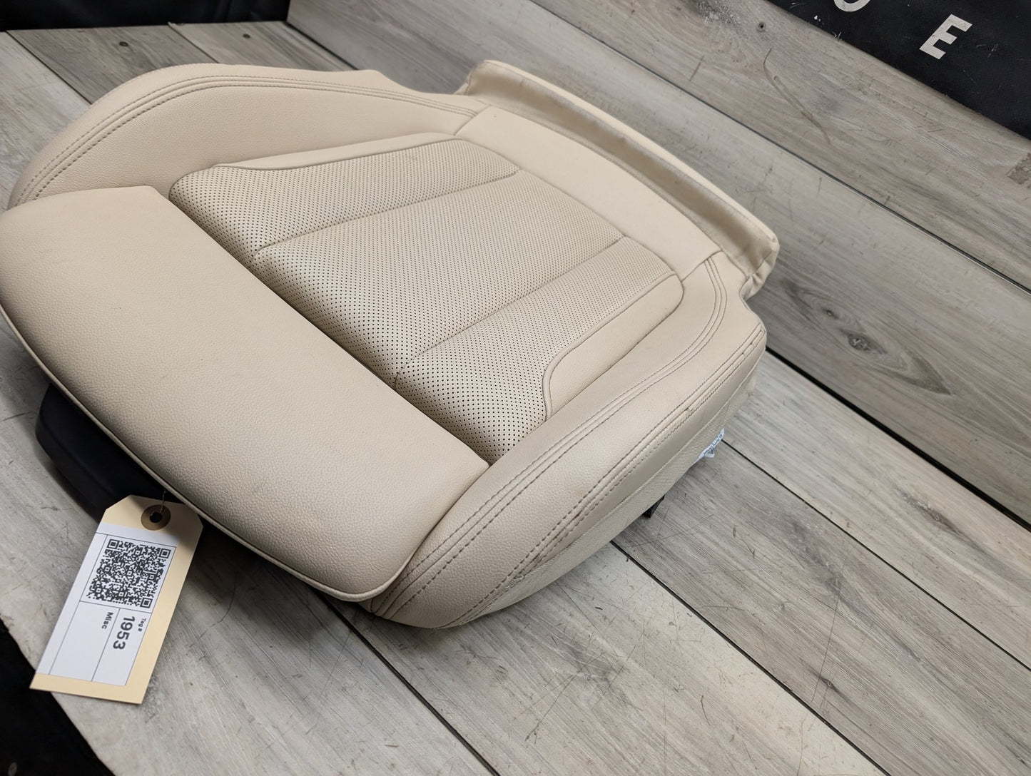 2021-2026 BMW 430i G22 Front Left Driver or Right Passenger Seat Lower Cushion 5A0DFC8