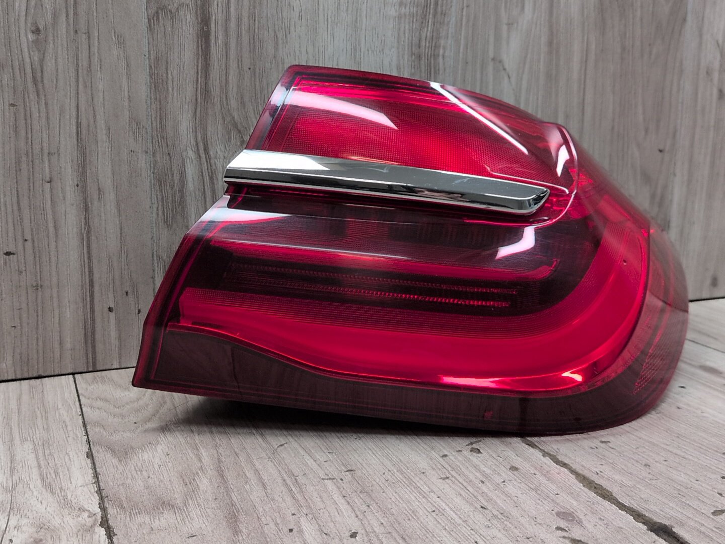 16-19 OEM BMW G11 G12 740 750 M760 B7 Rear Right Passenger Outer LED Tail Light