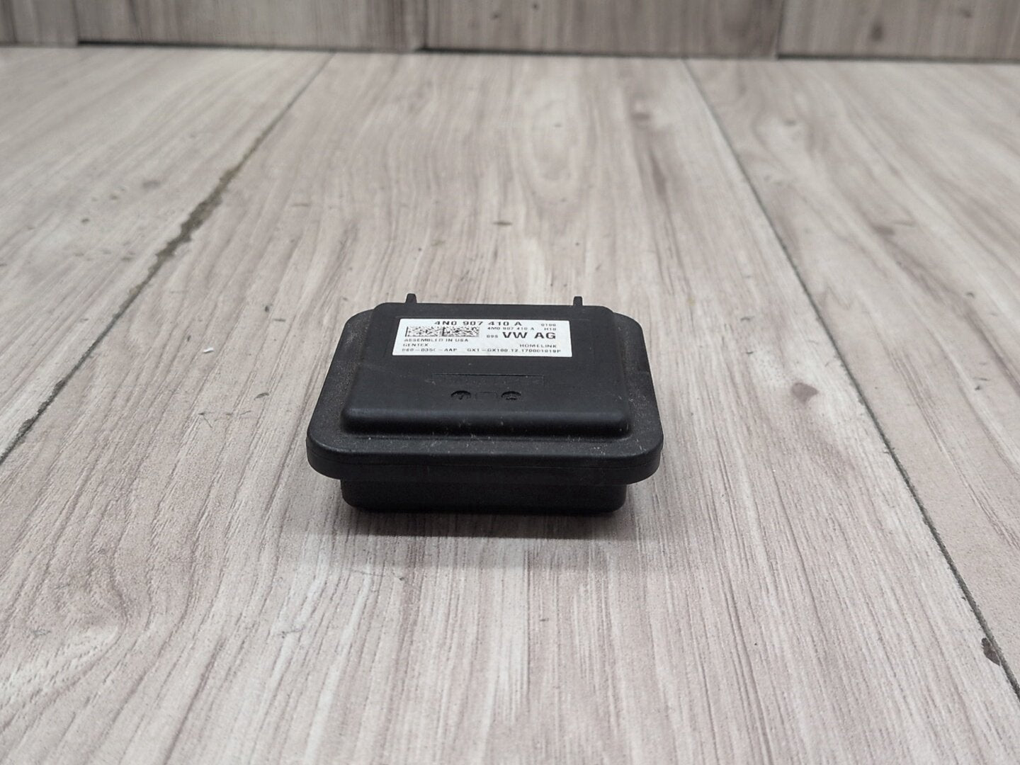 2018 Audi S4 B9 - Garage Door Opener Control Module PN: 4NO907410A