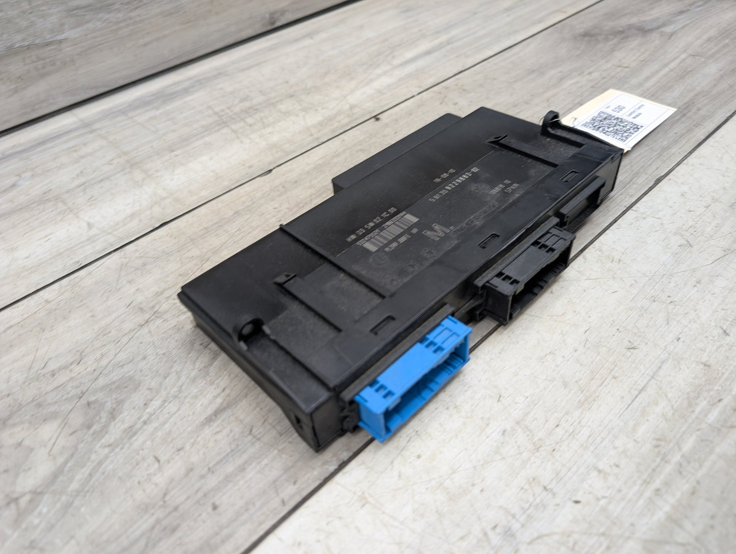 06-13 OEM BMW E88 E90 E92 E93 Junction Box for Electronics 3 Module Unit JBBFE II
