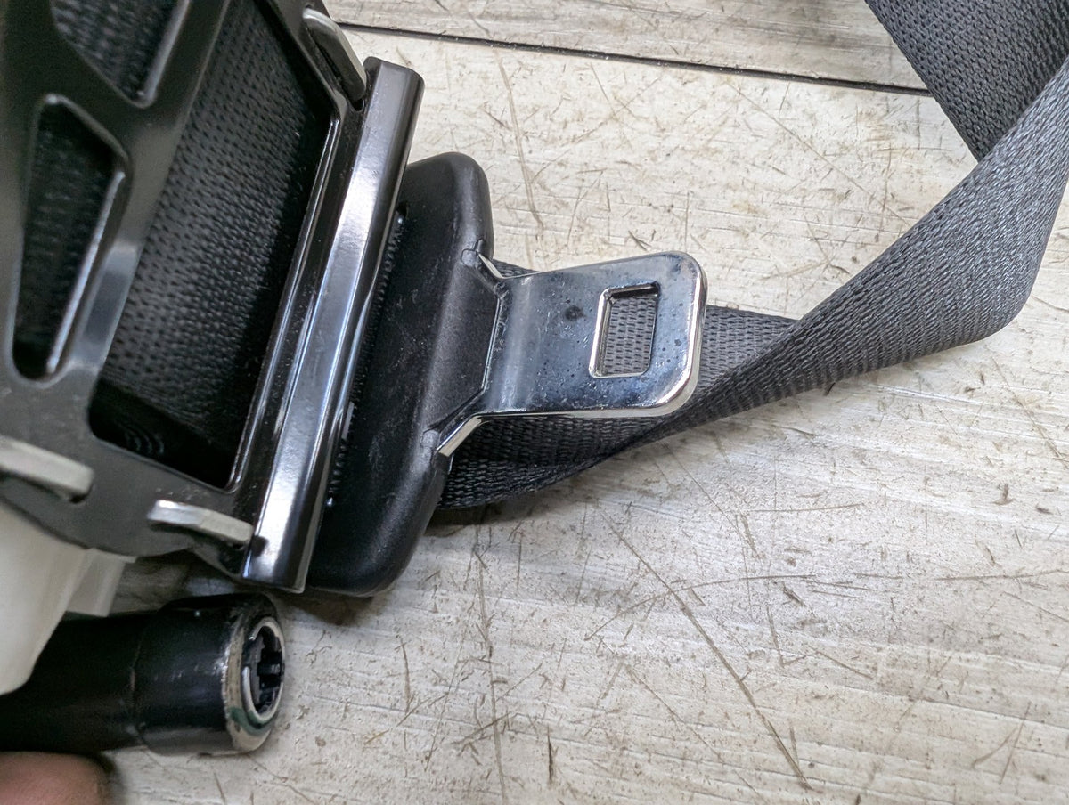 OEM BMW F97 G01 G02 X3 REAR Right Passenger Seat Belt Seatbelt Retractor Black