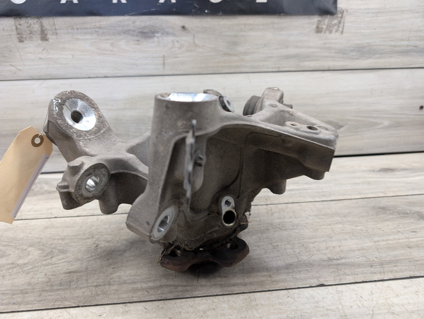 2017-2023 BMW M550i xDrive G30 Rear Left Driver Spindle Knuckle w/ Bearing 6866337
