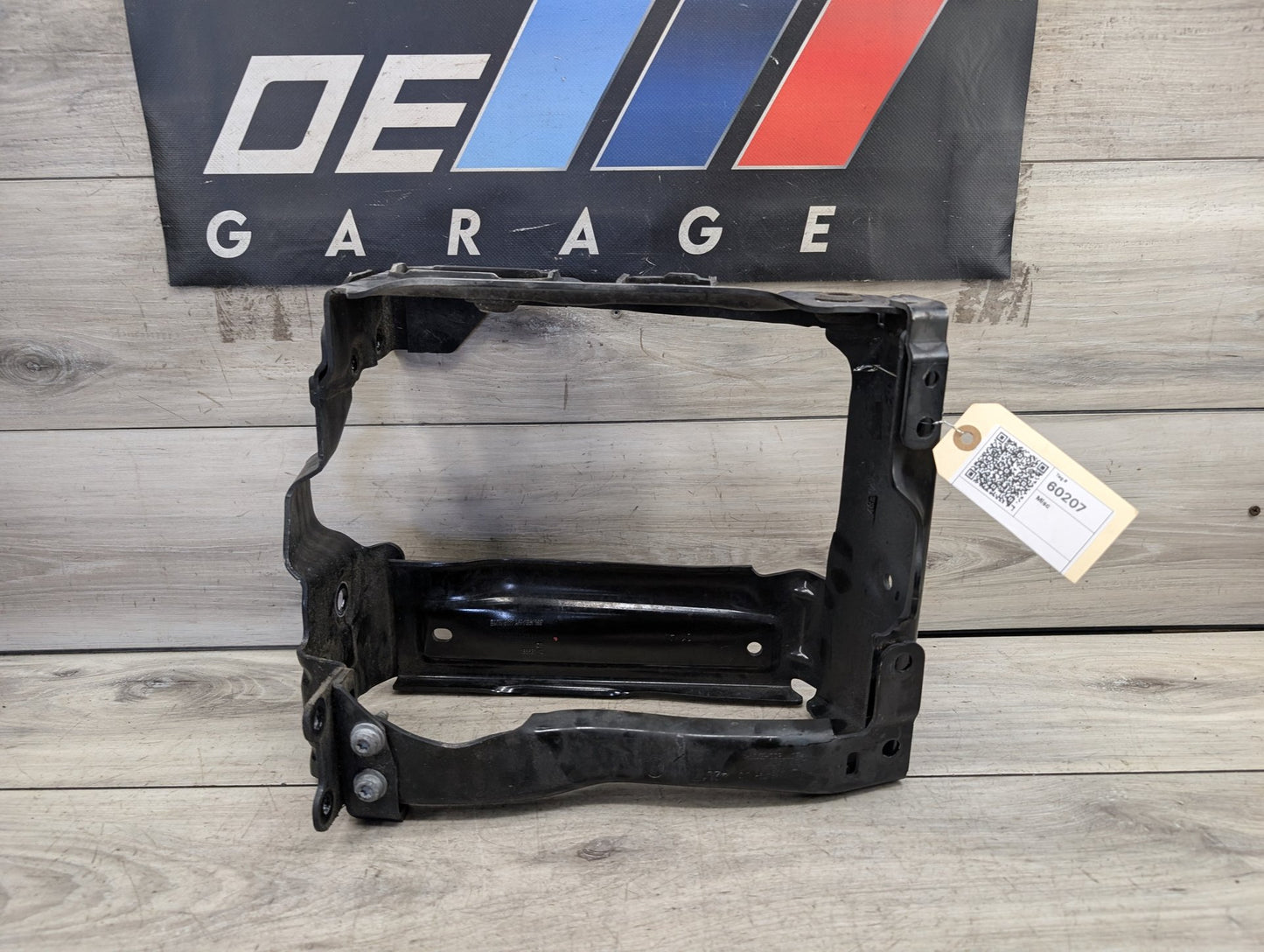 OEM BMW F90 F93 G12 G16 G30 M5 M8 Front Left Driver Radiator Support Bracket