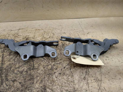 2008-2013 BMW 135i E88 Hood Bonnet Hinges SET 7060559 OEM