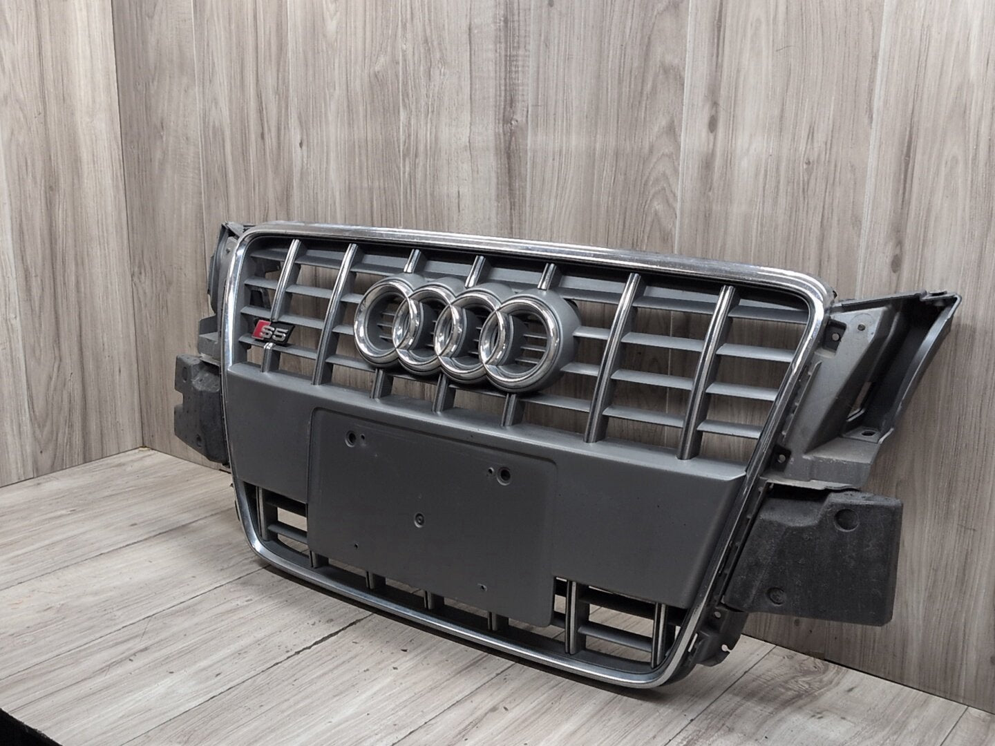 2008-2017 Audi S5 8T Front Middle Center Bumper Cover Grille 8T0853651F