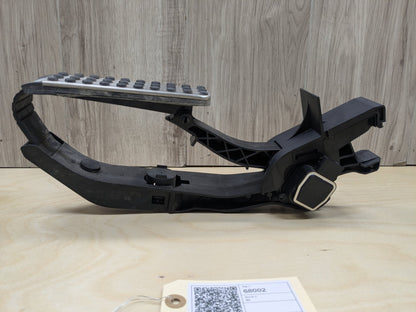 2009-2011 Mercedes-Benz SLK-Class R171 Gas Accelarator Pedal A2113001604 OEM