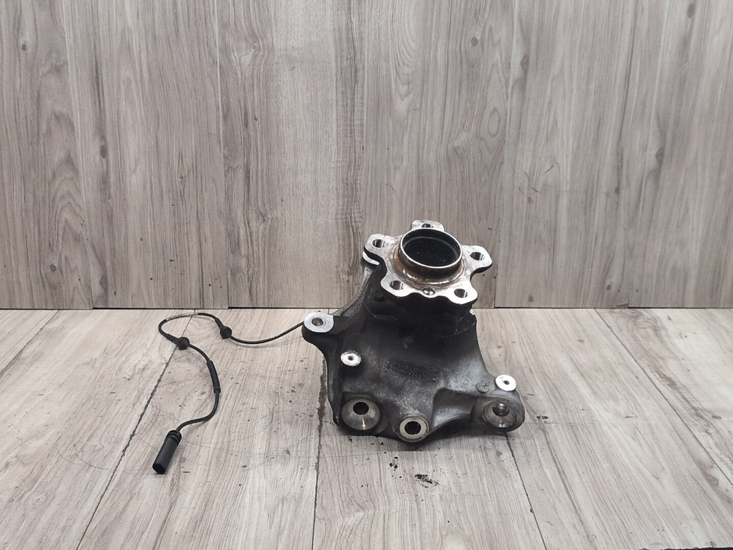 19-25 OEM BMW G20 G22 G23 FRONT Right Passenger Hub Spindle Knuckle Bearing RWD