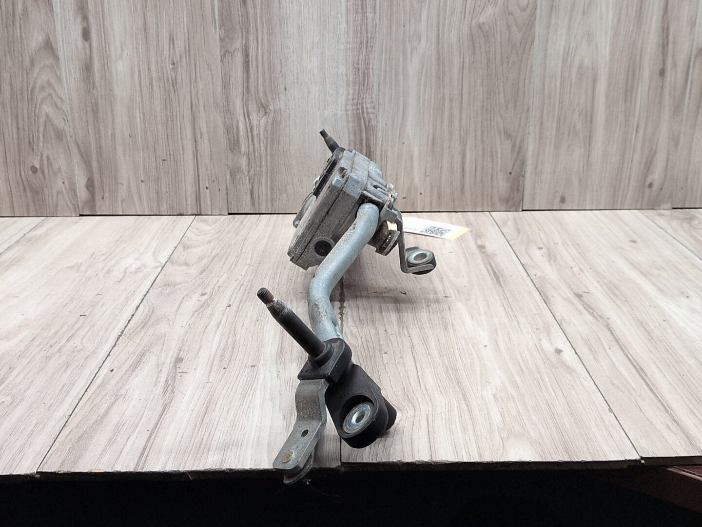 2008 - 2017 Audi S5 8T Front Windshield Wiper Motor 8T1955119D