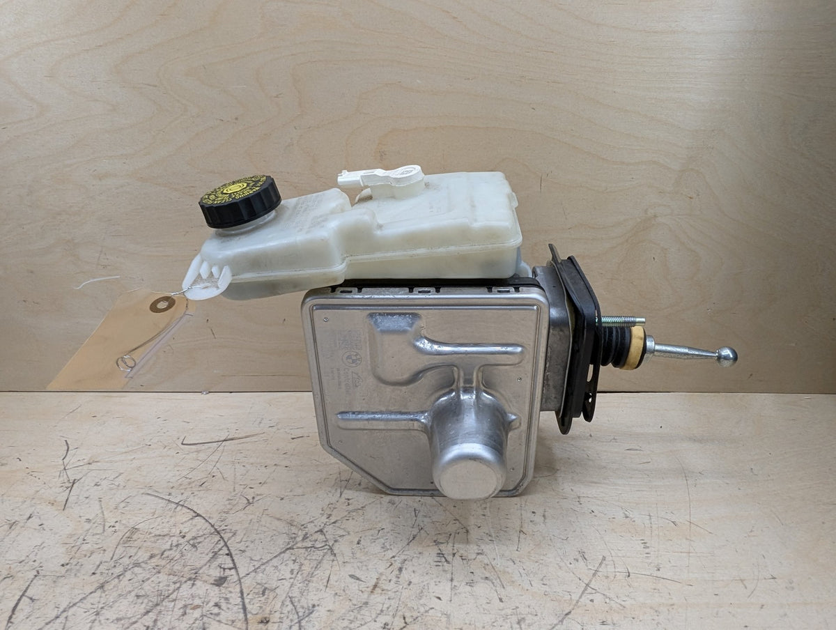 2019-2026 BMW X5 G05 ABS Cylinder Booster 6861971 OEM