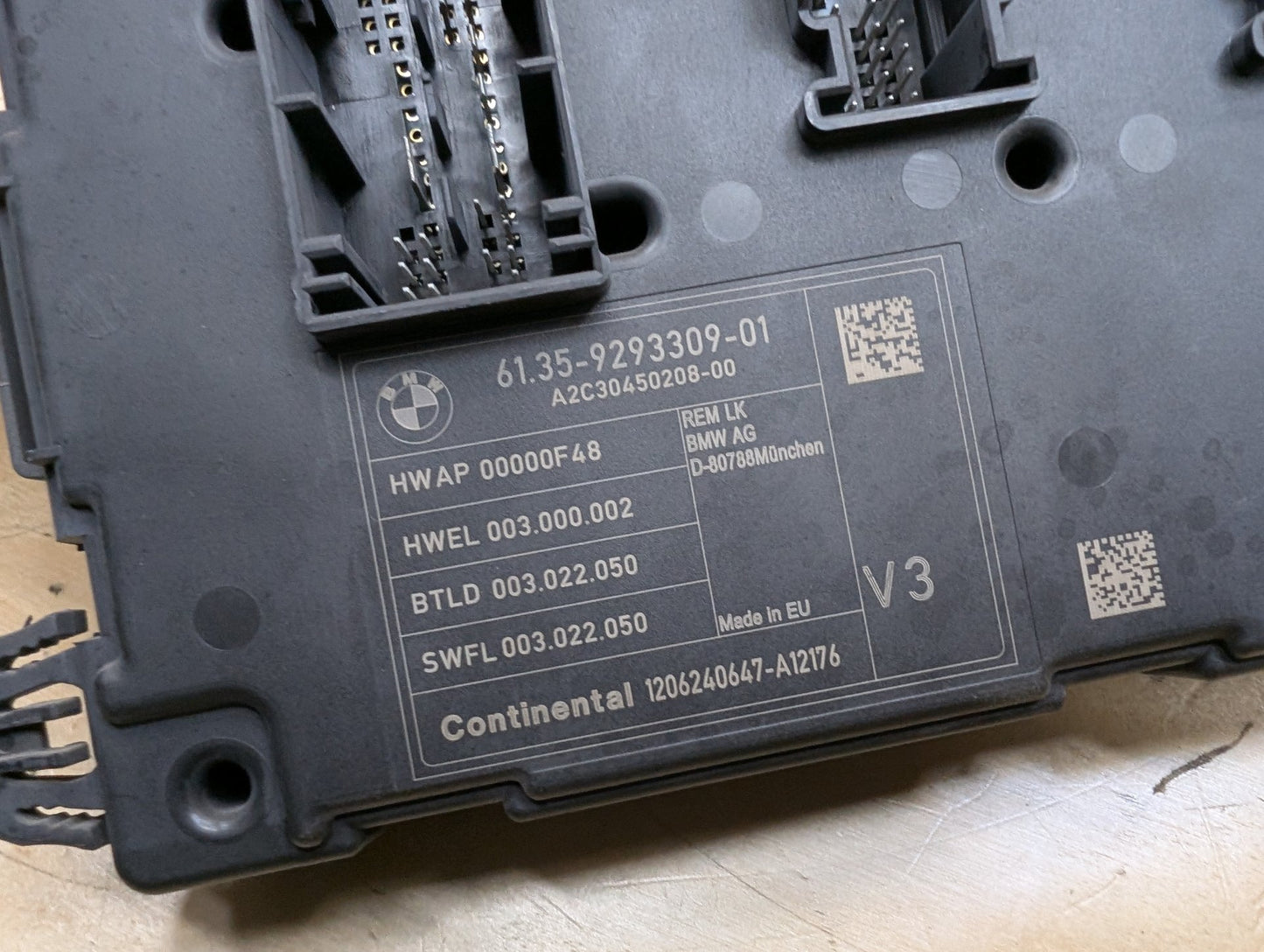 2012-2018 BMW 328i F30 BCM Body Control Module 9293309