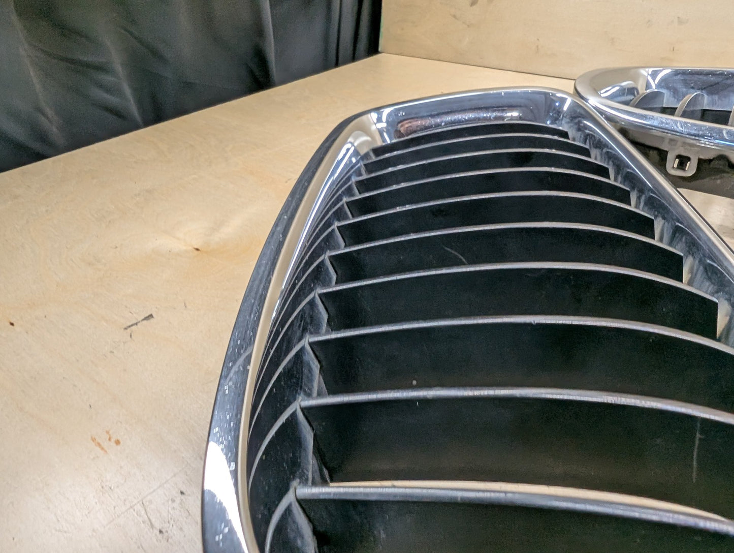 2012-2018 BMW 328i F30 SPORT Front Left Right Upper Bumper Cover Kidney Grilles SET 7260497