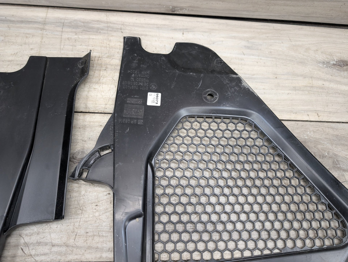 2021-2026 BMW 430i G22 Left Right Side Cowl Covers SET 7491405
