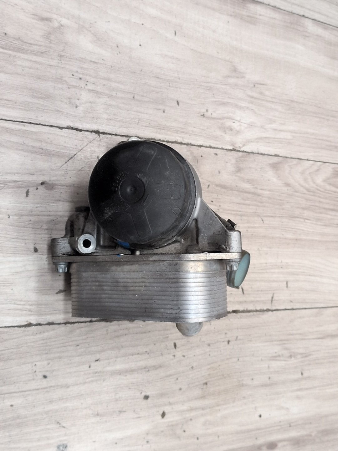 10-17 OEM BMW F01 F07 F10 F12 F25 X3 X4 N55 Engine Oil Filter Housing COOLER