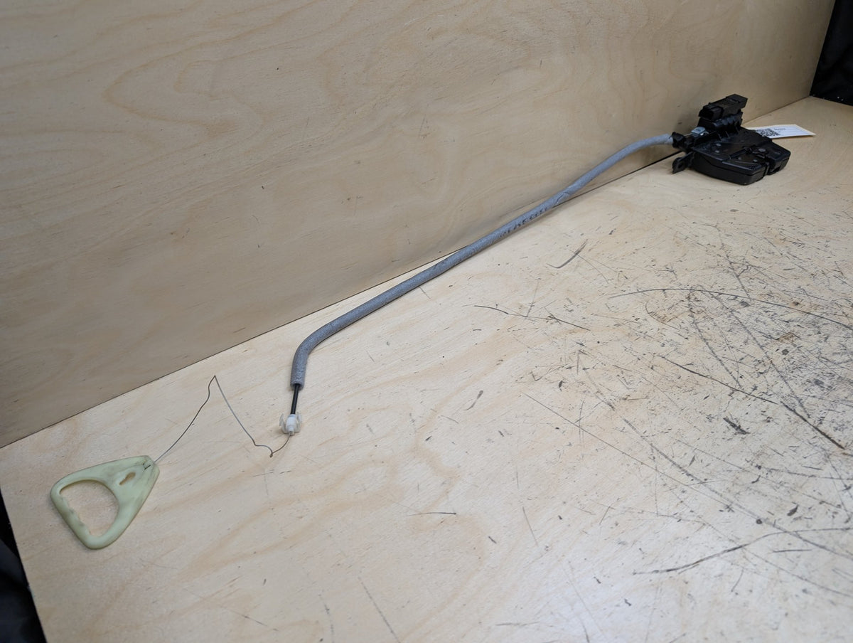 2010-2017 BMW 535i GT xDrive F07 Liftgate Trunk Lid Liftgate Lock Latch Actuator 7269543 OEM