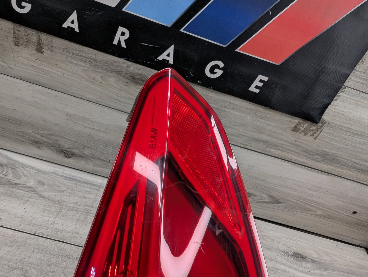17-20 OEM BMW F90 G30 530 540 M550 M5 Rear Passenger Side Outer Tail Light