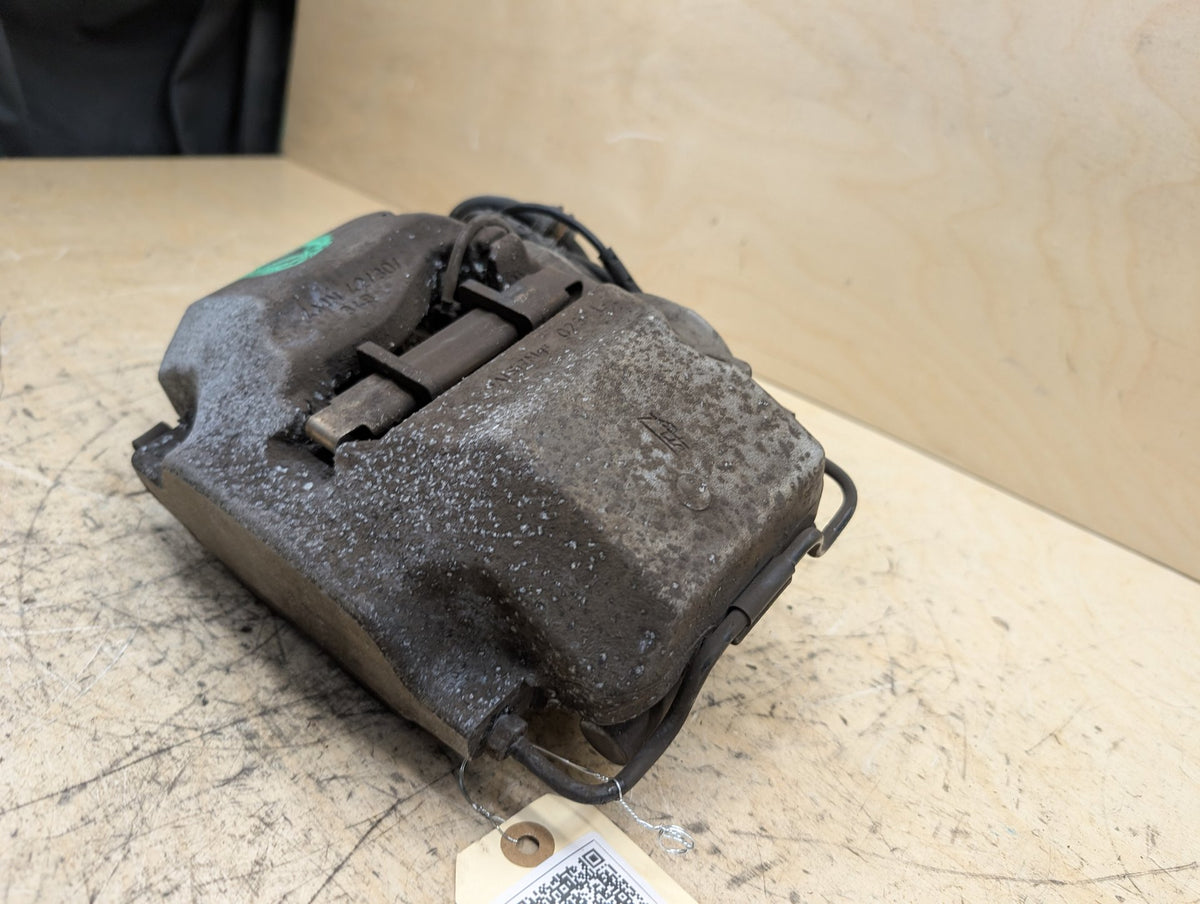17-20 OEM BMW G11 G12 G30 540 740 750 Front Left Driver Brake Caliper Gray