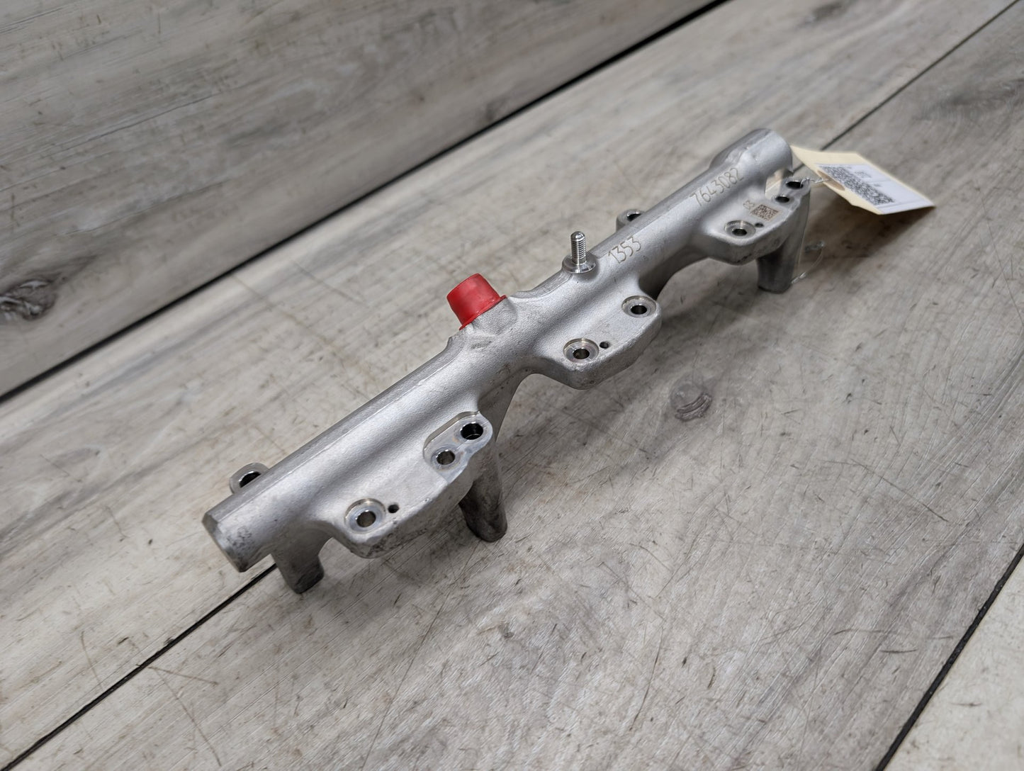 OEM BMW F30 G30 M240 340 440 540 740 Engine Pressure Fuel Injector Rail Line B58