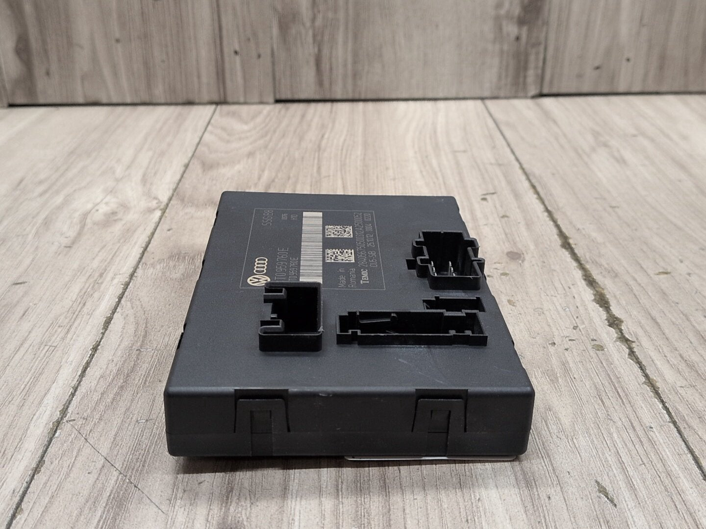 2008 - 2017 Audi S5 8T Front Left or Right Seat Control Module 8T0959760E
