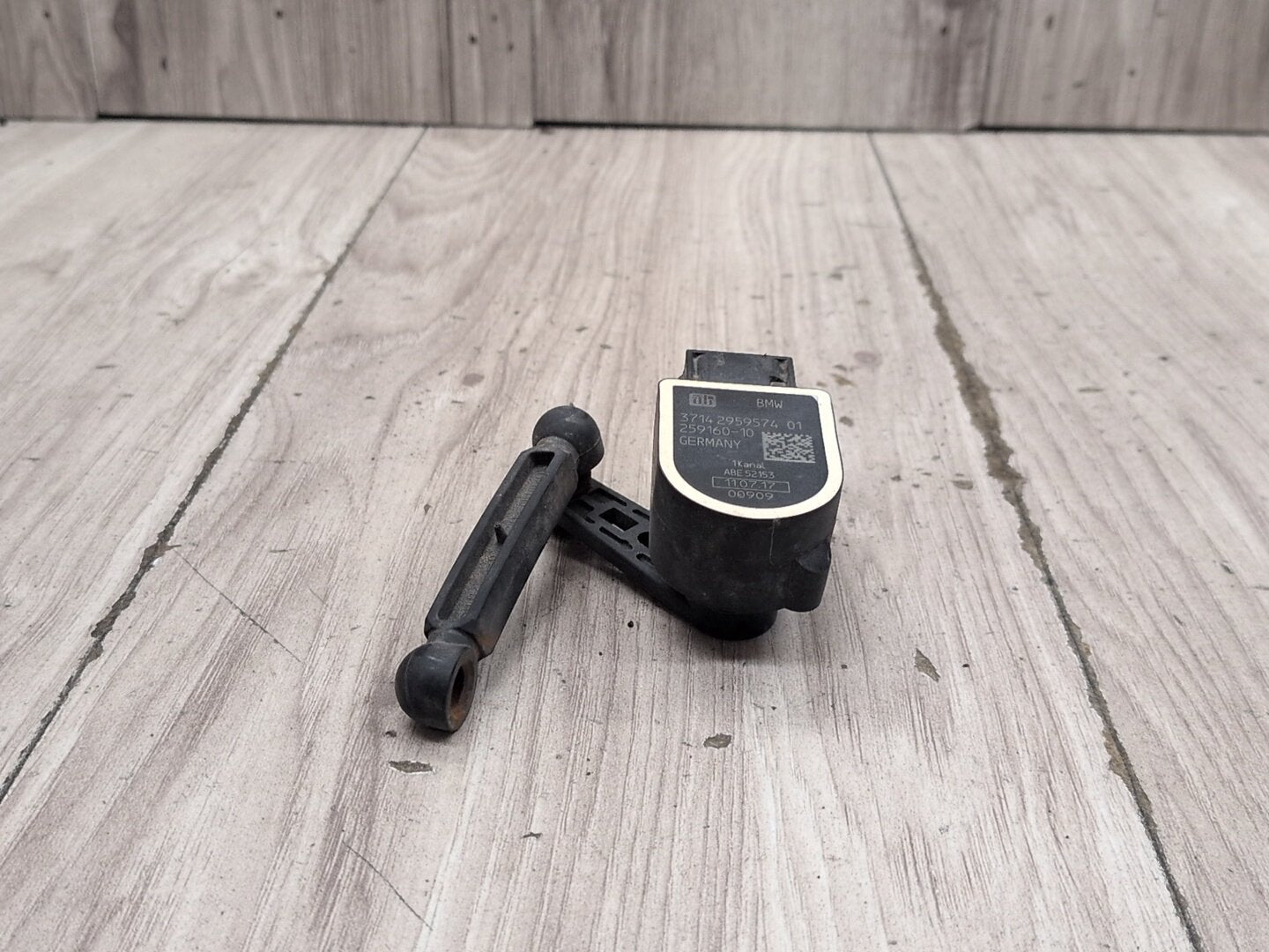 2016-2022 BMW 750i G12 Suspension Height Level Sensor 2959574 OEM