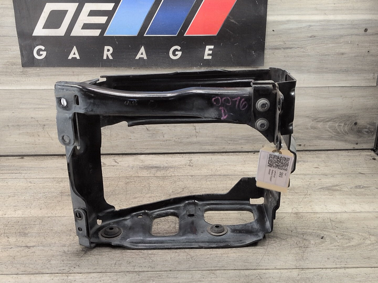 OEM BMW F90 F93 G12 G16 G30 M5 M8 Front Left Driver Radiator Support Bracket