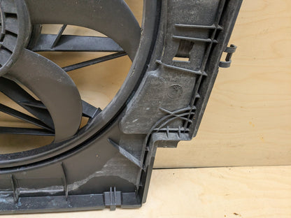 2011-2016 BMW X3 F25 Radiator Fan Shroud Housing w/ Motor 7601176