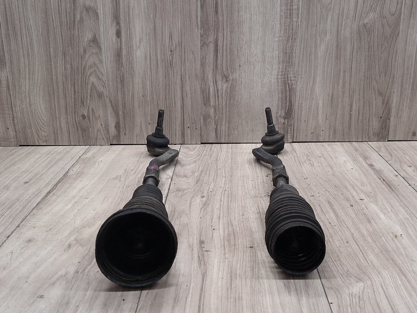 2008 - 2017 Audi S5 8T Left Right Tie Rod W/ Boot SET 4G0423811A