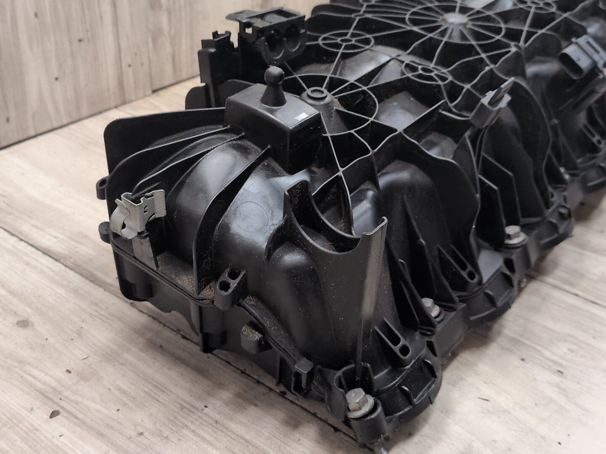 OEM BMW G01 G05 G12 G20 G42 G30 M340 M440 X3 Engine B58 Intake Manifold 8647977